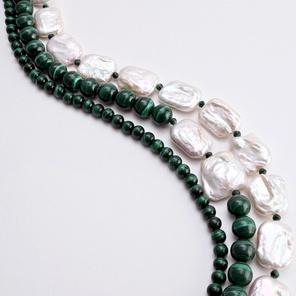 JP | Сет из чокеров, малахит и барочный жемчуг