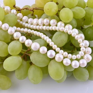 Чокер из круглого жемчуга